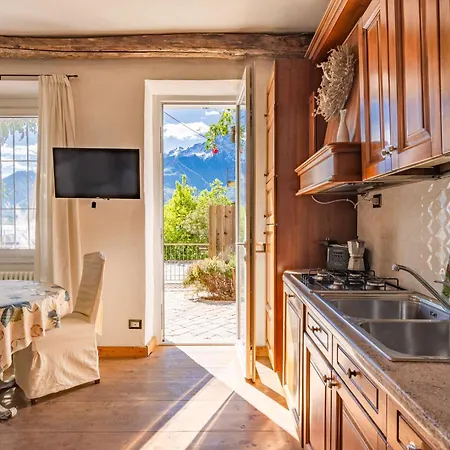 Smeraldo By Interhome Lägenhet Gera Lario